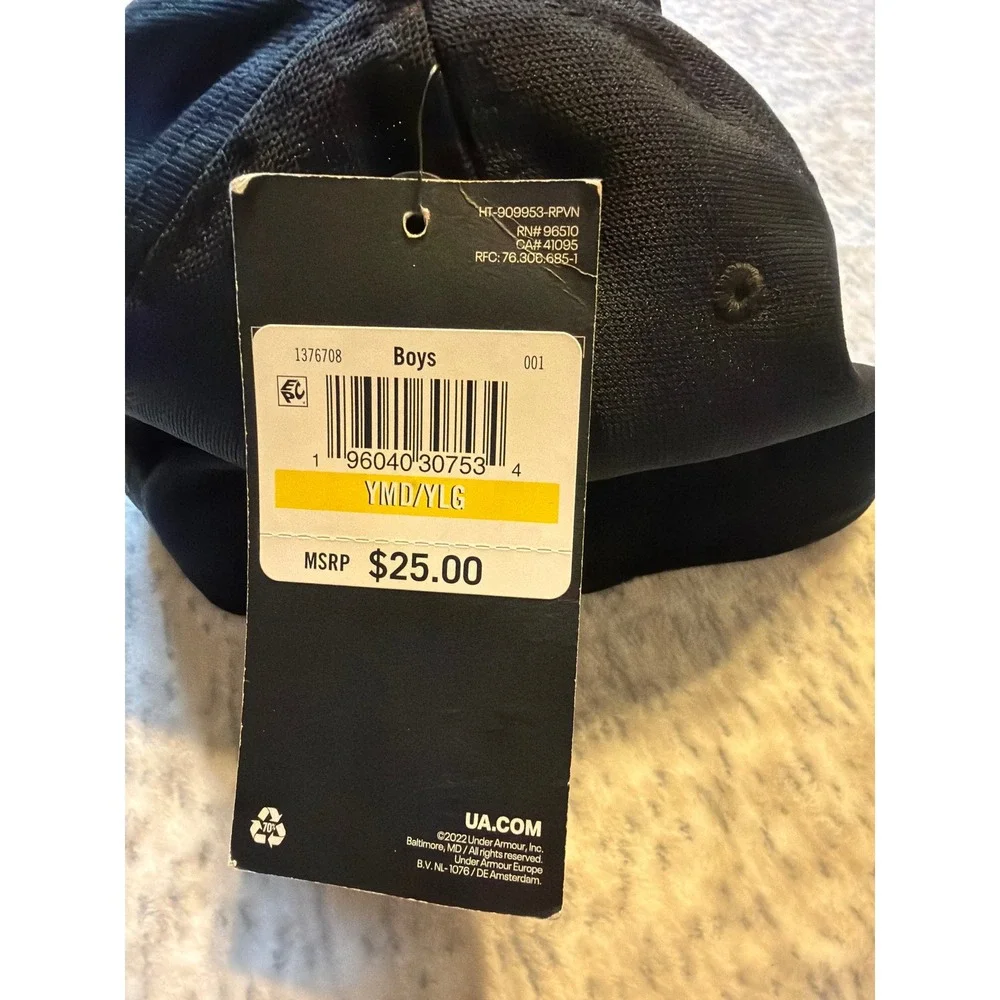 Under Armour Boys Baseball Cap Black Adjustable‎ Logo Youth One Size